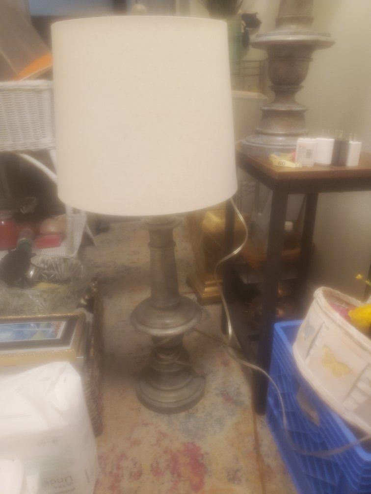 Main image 4