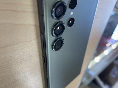 Samsung Galaxy S23 ULTRA 5G - 512GB - Unlocked