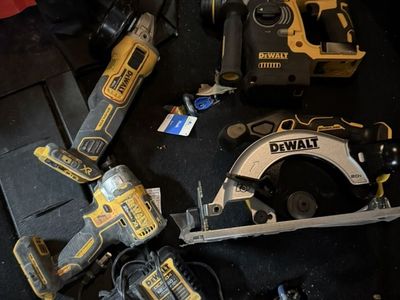 Dewalt Xr Tools (2 New ,2 Used )