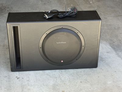 Rockford Fosgate P500-12P car or truck Subwoofer Sub with built-in amp