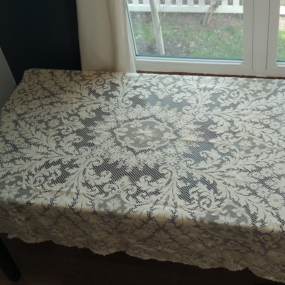 Antique Lace Tablecloth
