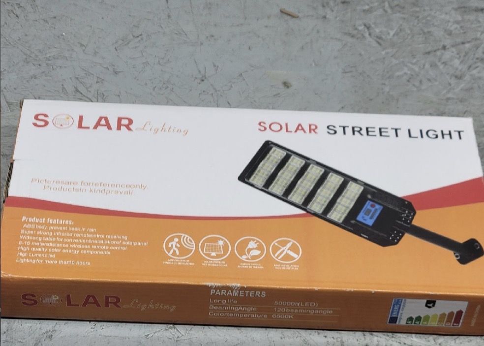 LED Solar Street Light w/Remote 14.5x5.75in