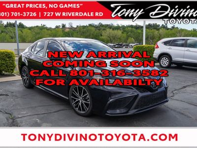 2022 TOYOTA CAMRY SE