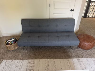 Futon / couch