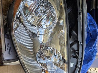 Toyota Sienna Headlights