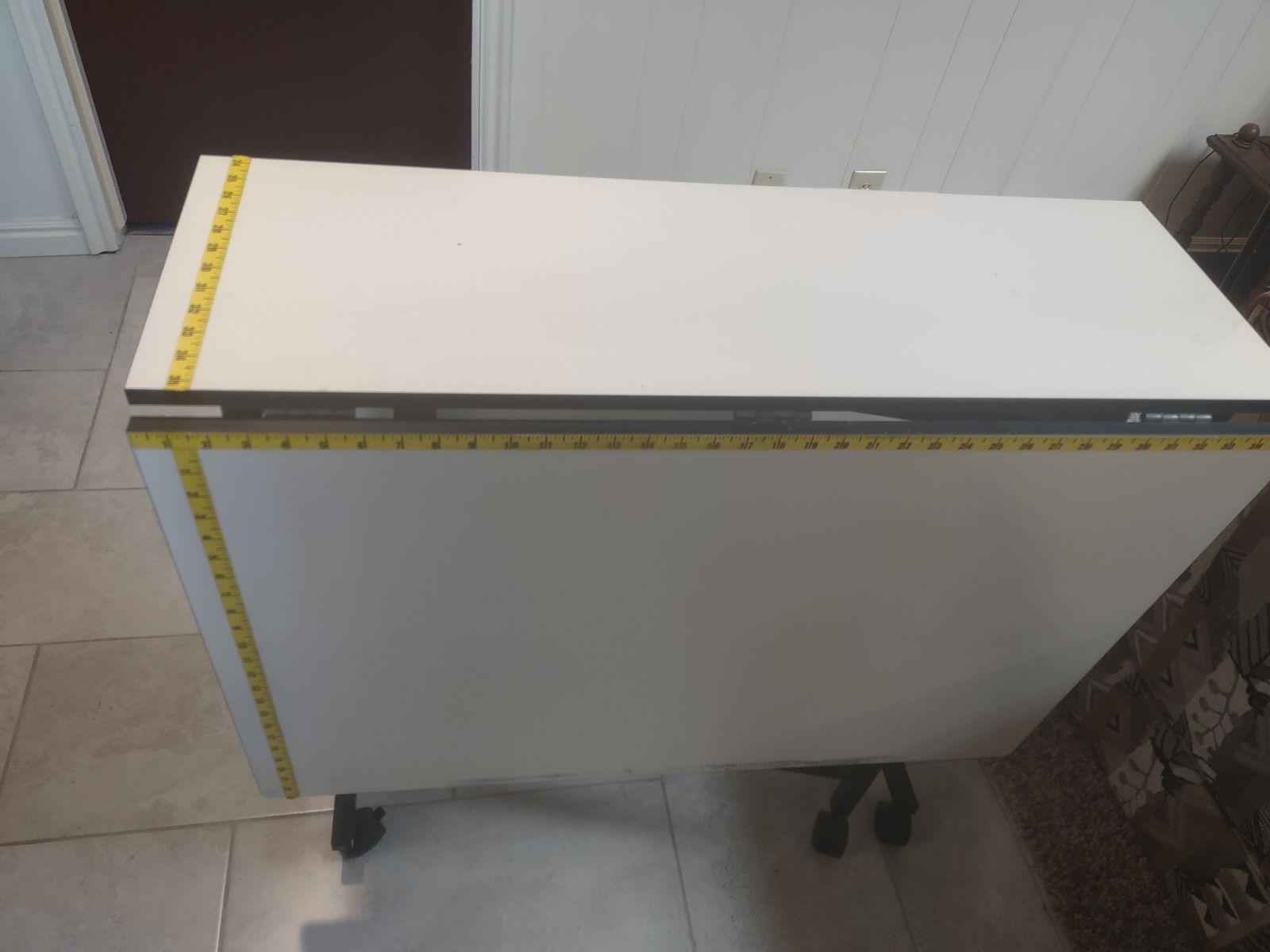 Foldable sewing/craft  table
