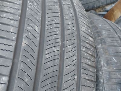 (4)275/50/R22 pirelli scorpion