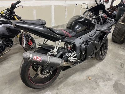 2006 Yamaha R6S