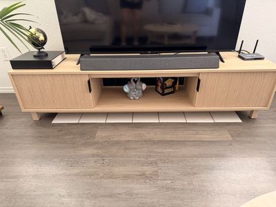 Tv console