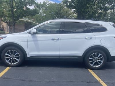 2017 Hyundai Santa Fe SE