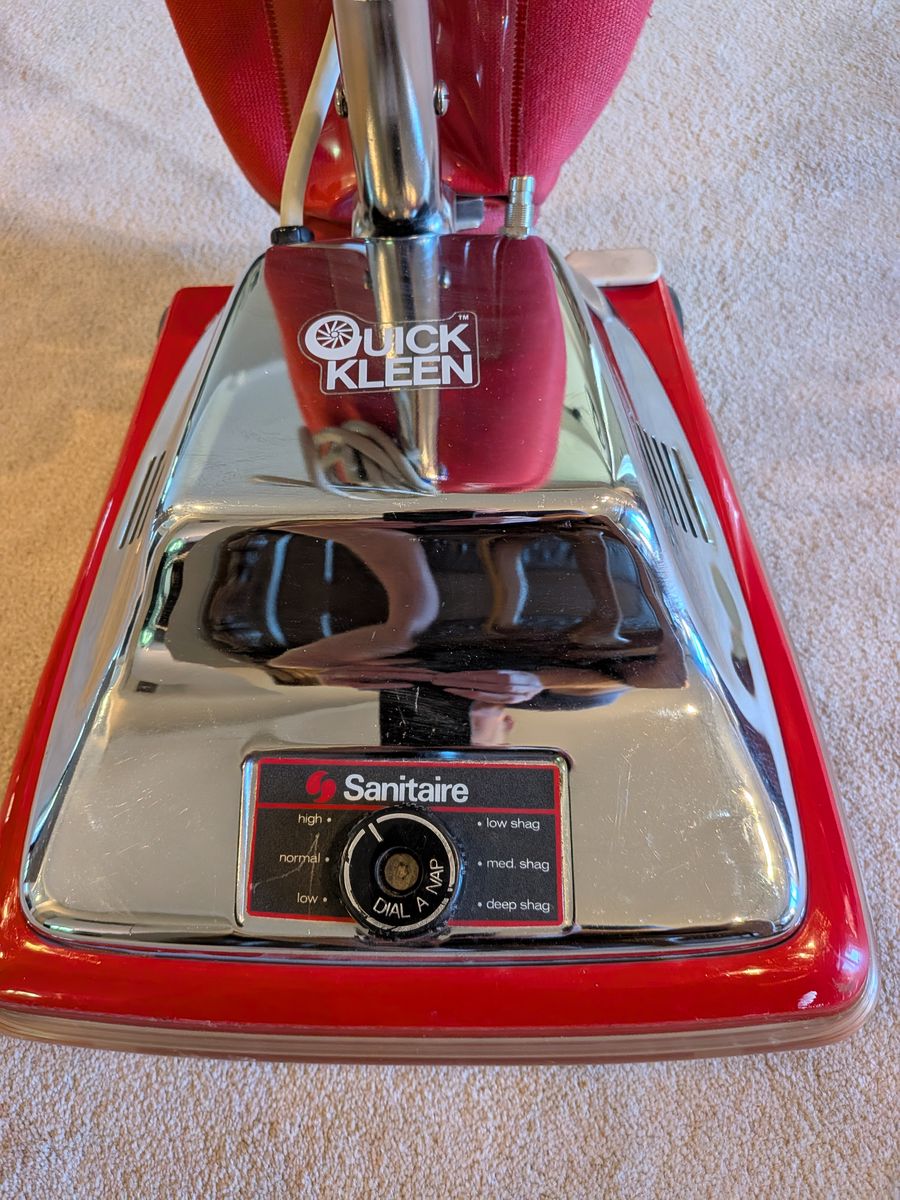 LIke New Sanitaire Heavy Duty Commercial Quick Kleen Vacuum Cleaner
