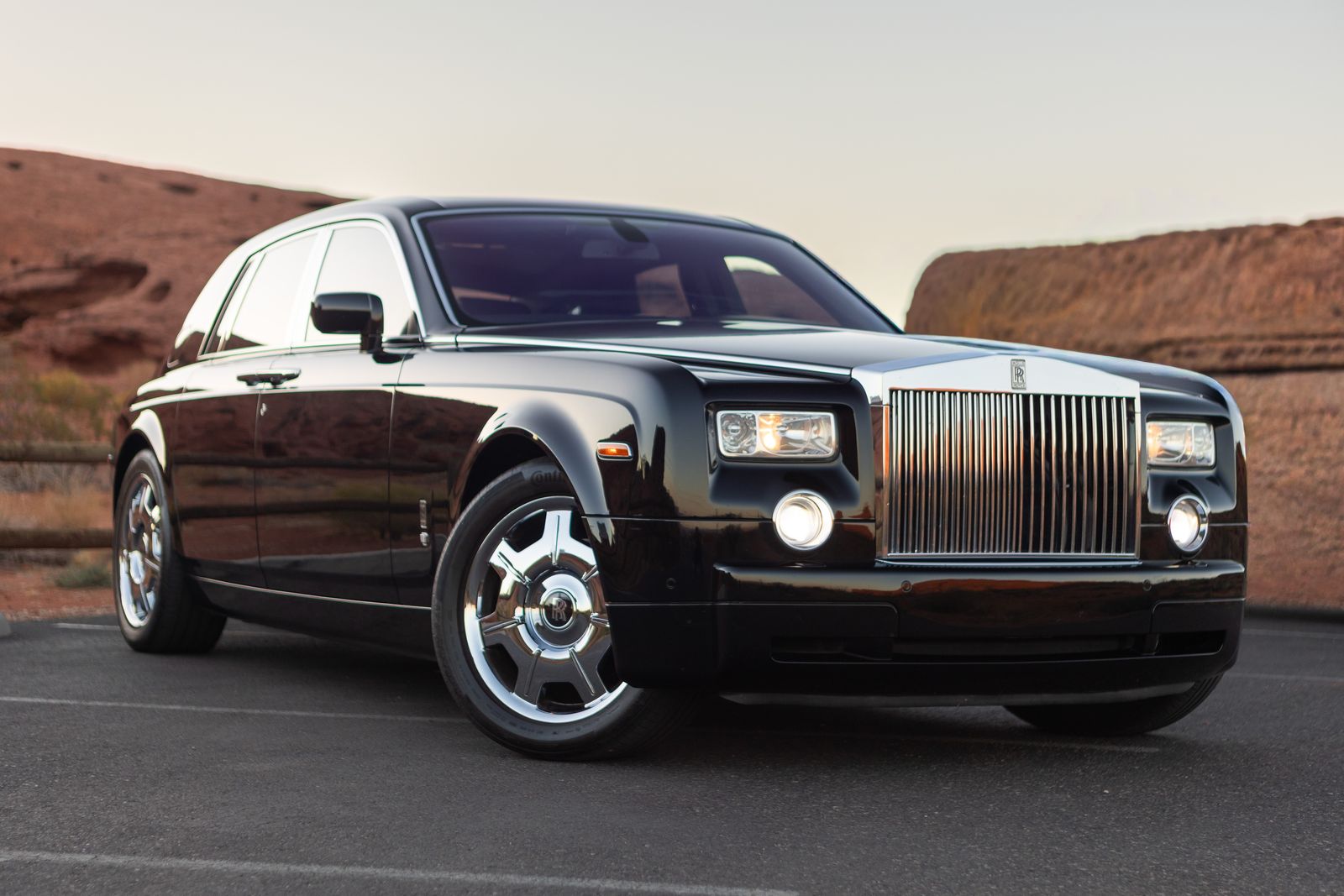 2006 Rolls-Royce Phantom Base