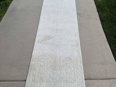 Cream Distressed Medallion Runner Rug - Elegant & Durable