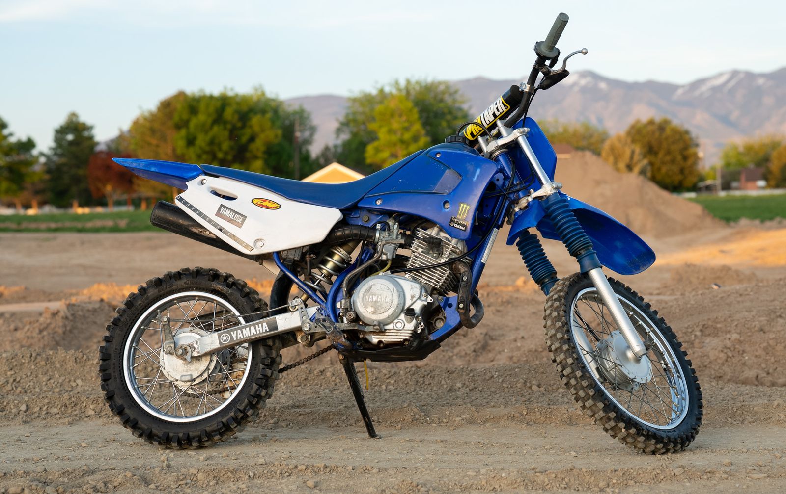 YAMAHA TTR-125 Dirt Bike