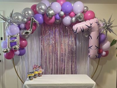 Balloon arch