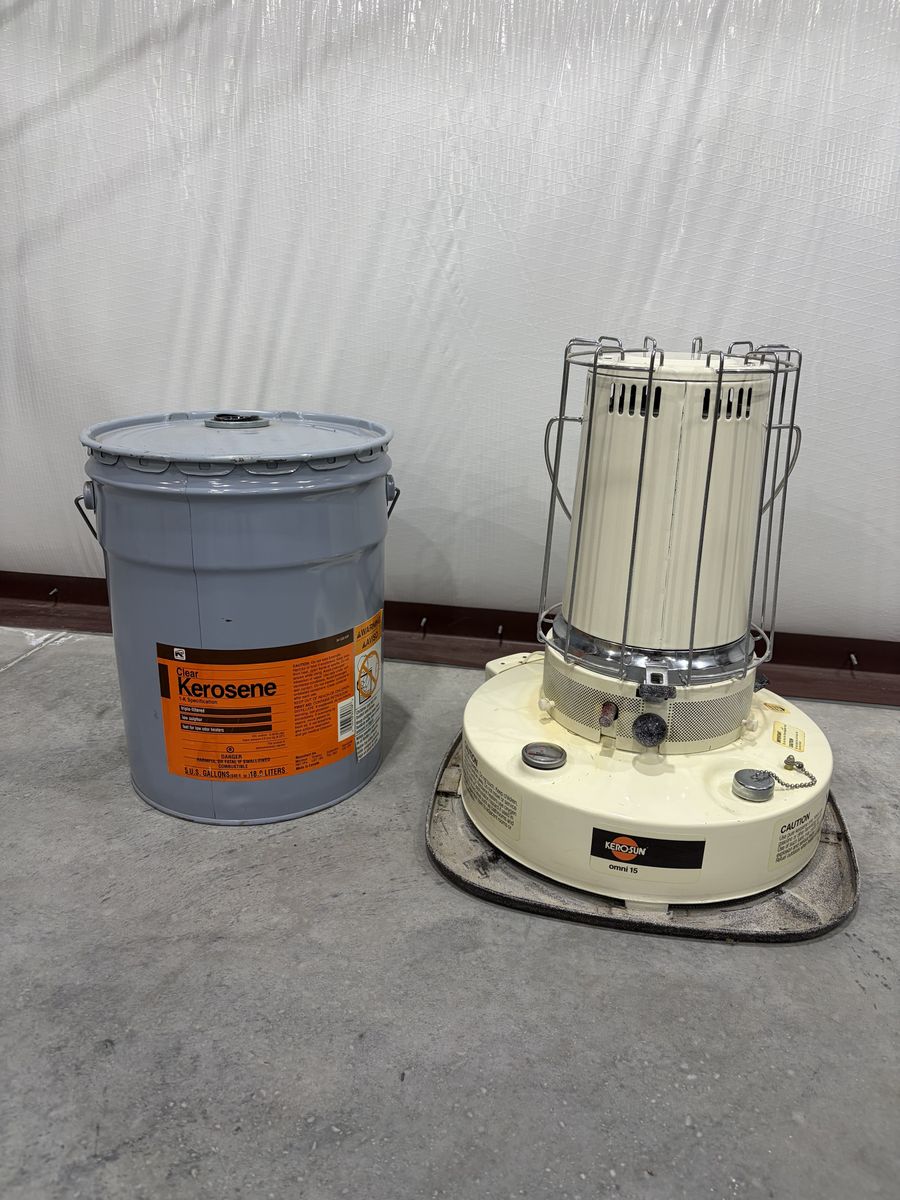 Kerosene heater with kerosene