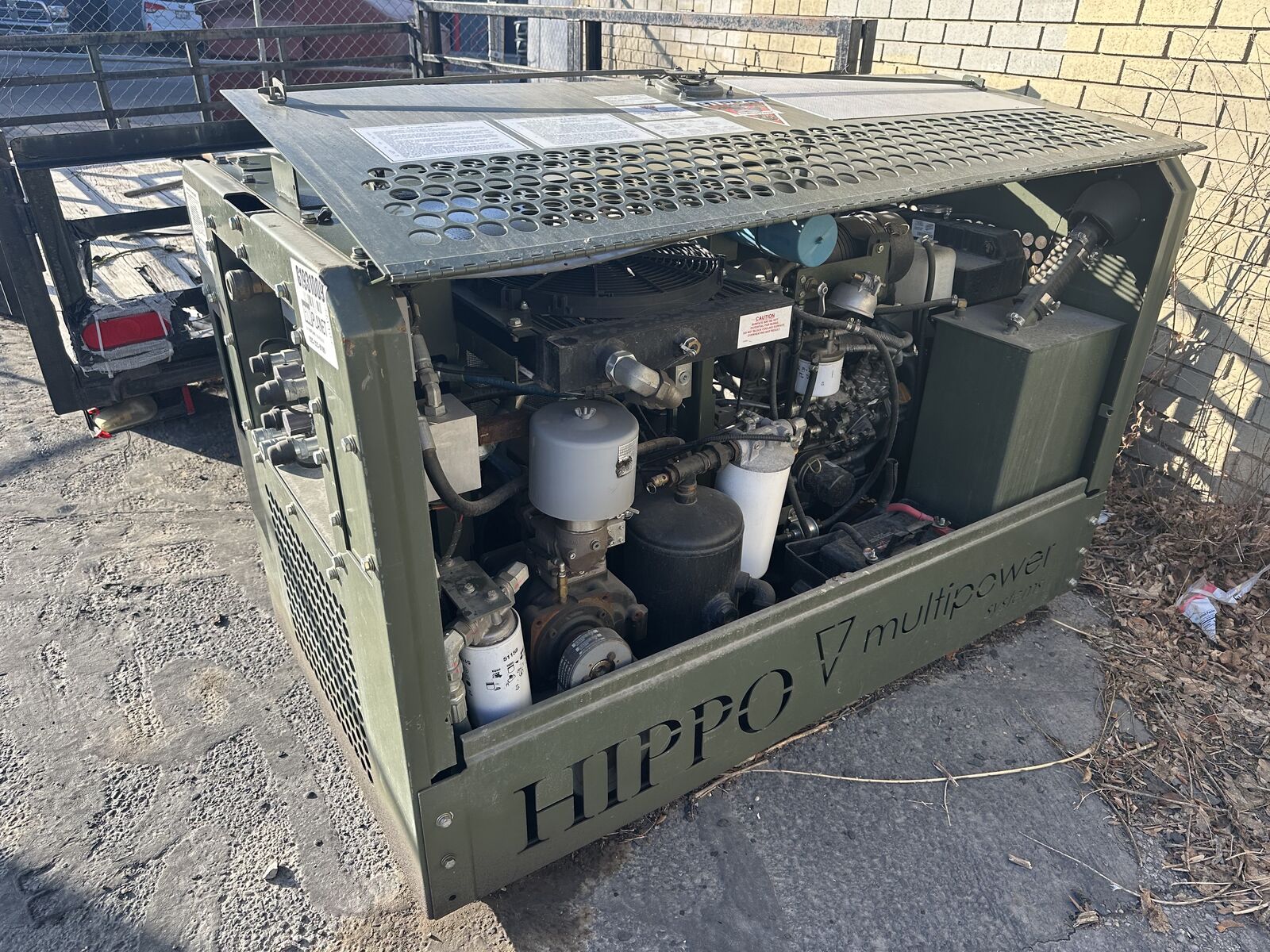 HIPPO Multipower Systems “HEPPOE” Multi-Power Unit (Military/Industrial)