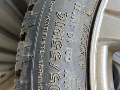 Car tires/rims 205/55R16