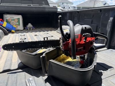 Craftsman 18 Inch 42cc Gas Chainsaw with Carrying Case