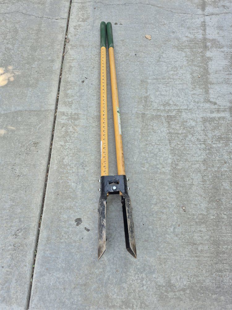 Ames Wooden Handle Post Hole Digger with Ruler Markings