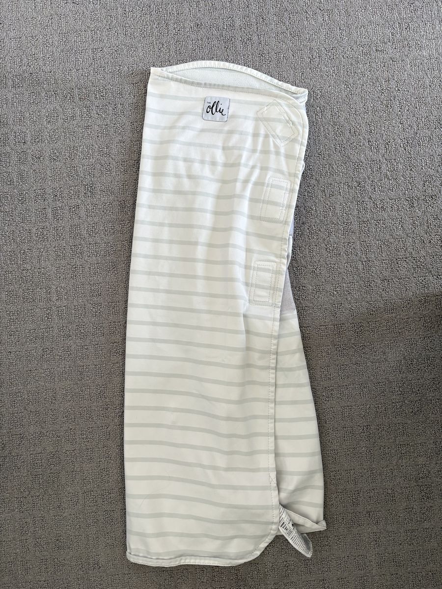 Ollie baby swaddle