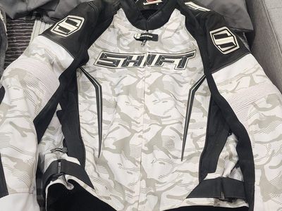 Men's Shift Motorcycle Jacket - Medium