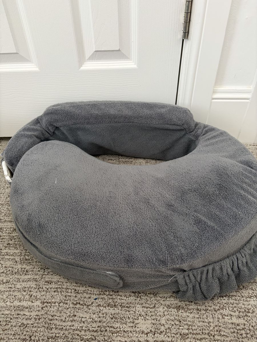 Brest Friend Breastfeeding Pillow
