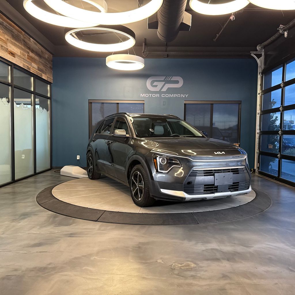 2024 Kia Niro EX