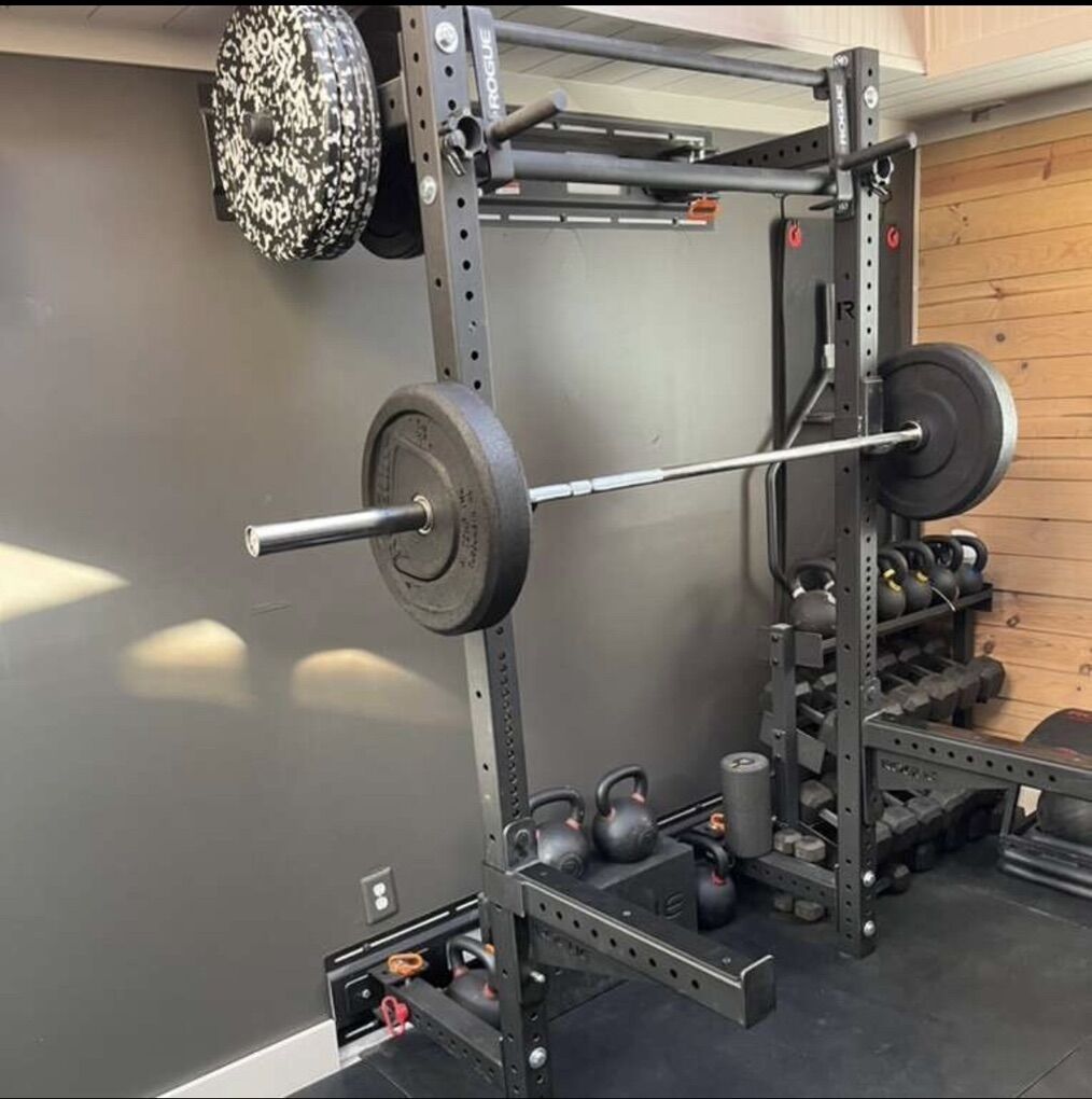 Olympic Barbell With New 45 Lb Bumper Plates