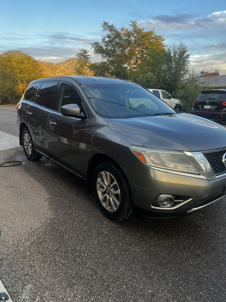2015 NISSAN PATHFINDER SV