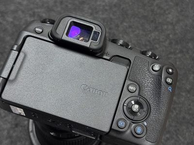 Canon RP