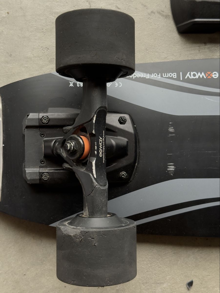 Main image 10