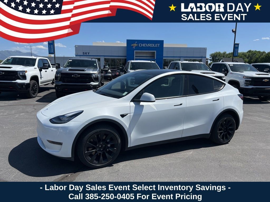 2023 Tesla Model Y Long Range