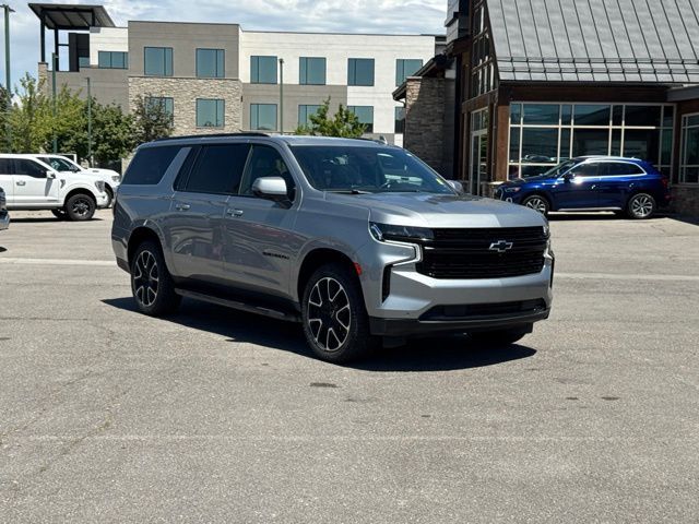 2024 Chevrolet Suburban RST