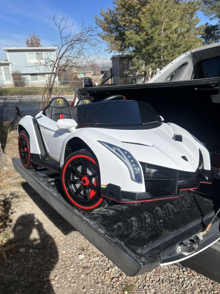 2 Seater Kids Toy Car