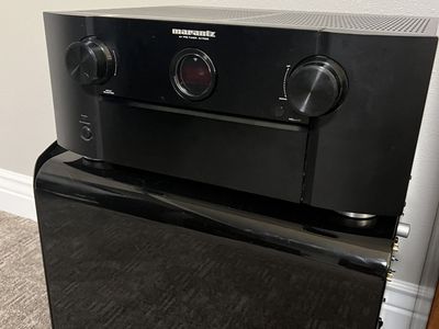 Marantz AV7005 Preamp/Processor