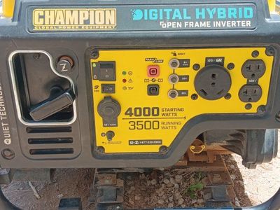 Champion 3500 Watt Dogital Hybrid generator