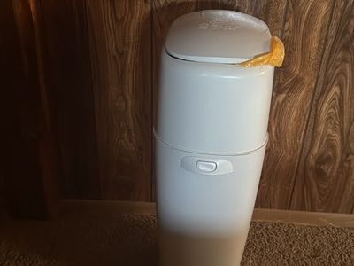 Diaper Trash Can for baby care