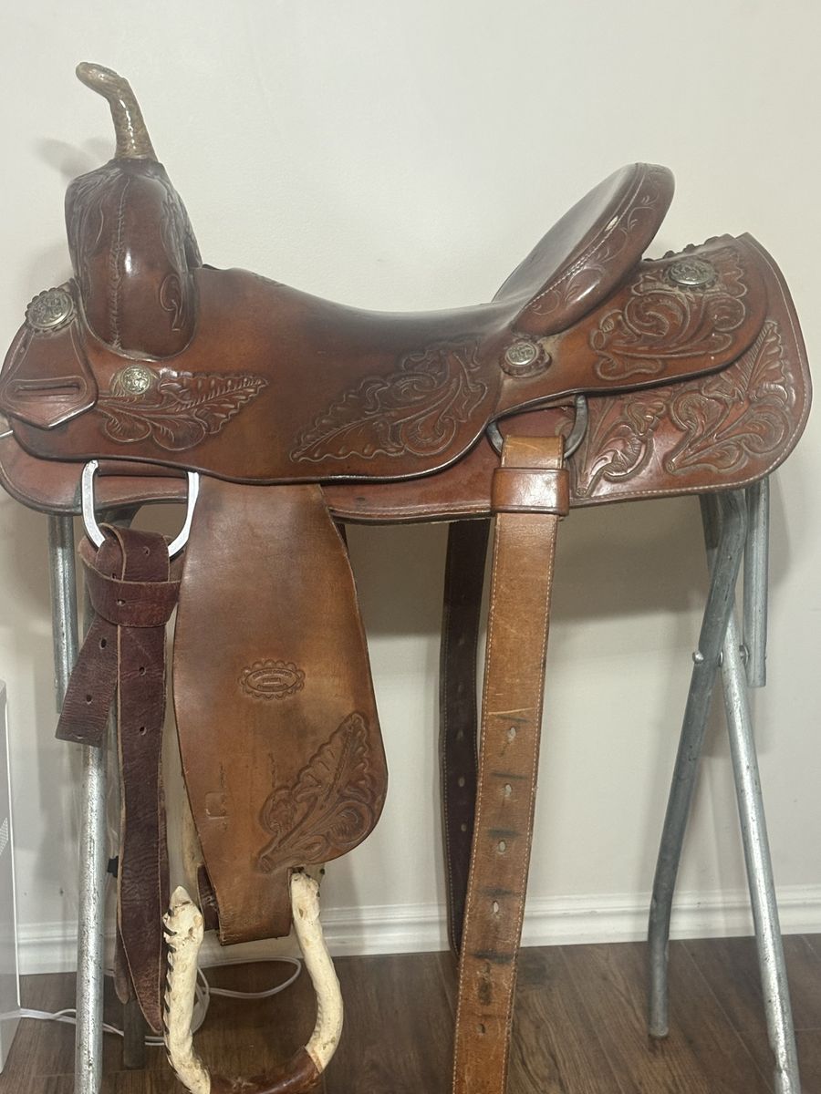 16 1/2 inch cutting saddle