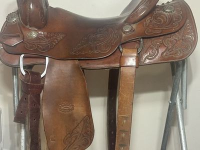 16 1/2 inch cutting saddle