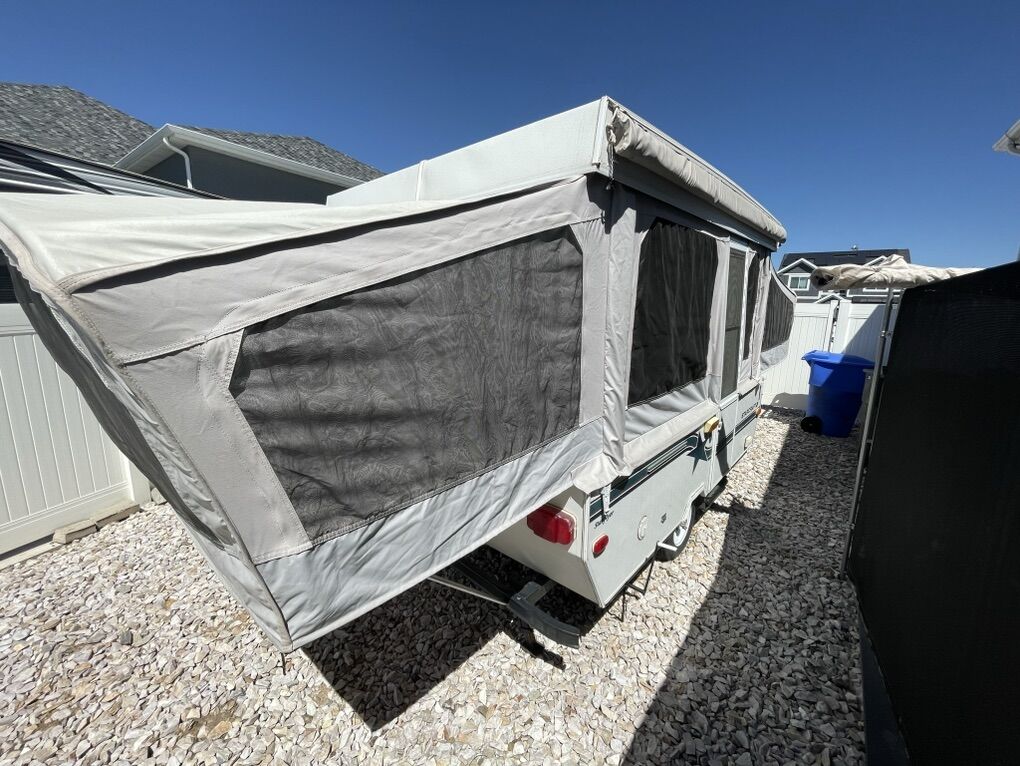 StarCraft Tent Trailer