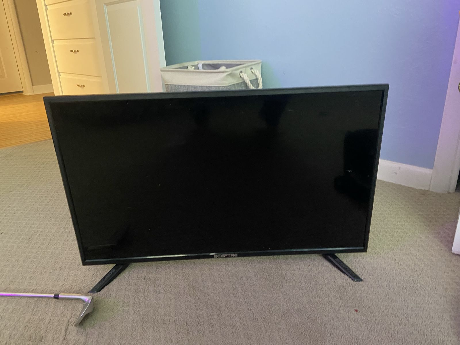 Sceptre 32in X3322BV-SRR