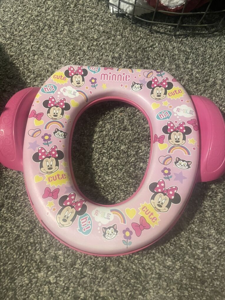 Minnie Mouse Potty Training Seat