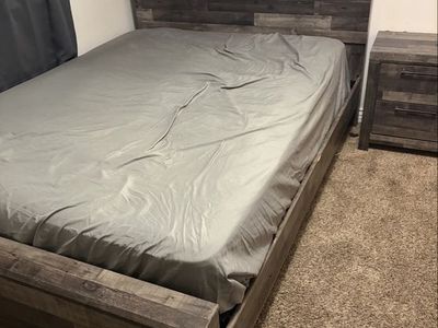 Bedroom set