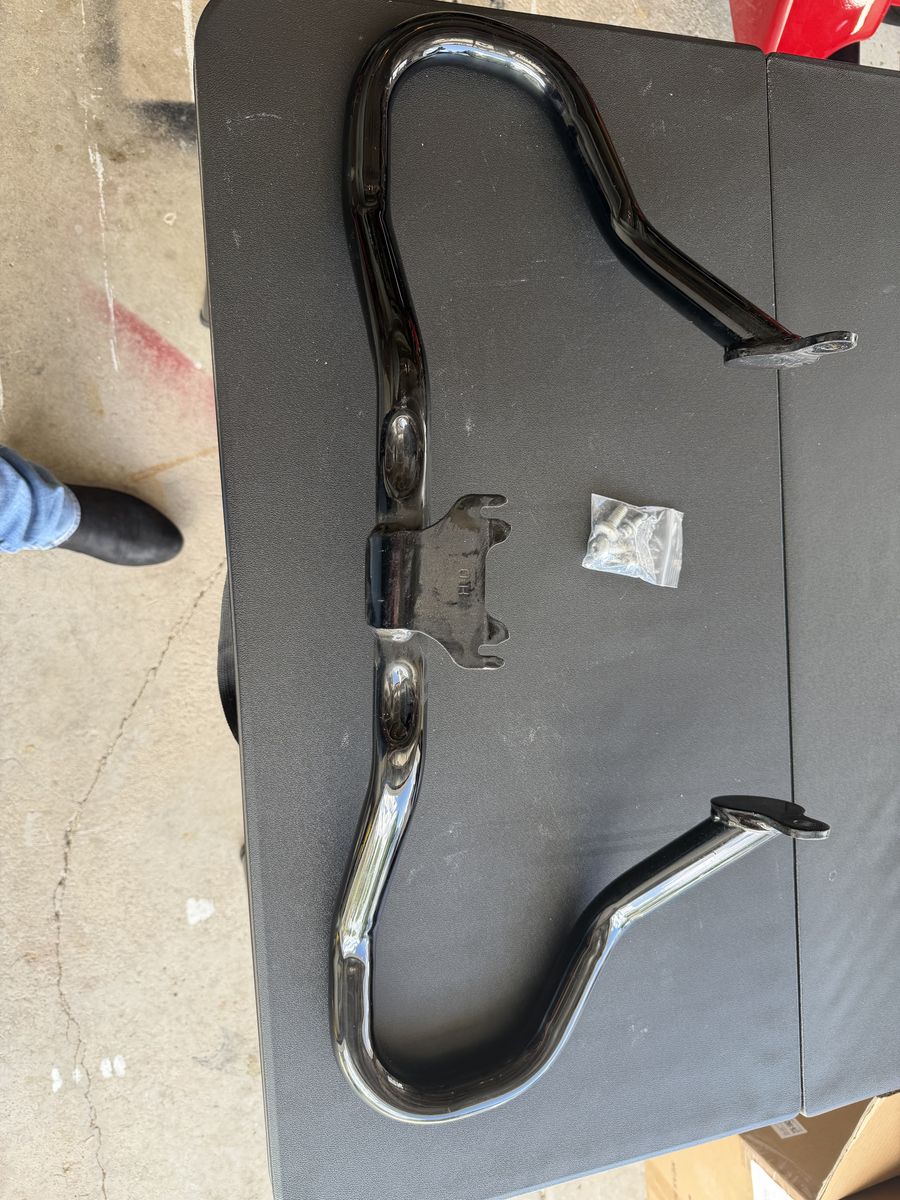 Engine guard for Harley street glide
