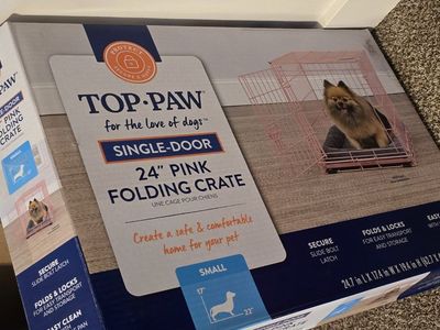 24" Dog Kennel with training pads