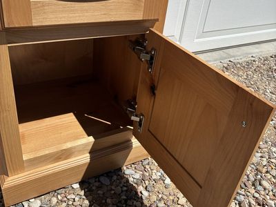 2 nightstands- matching set