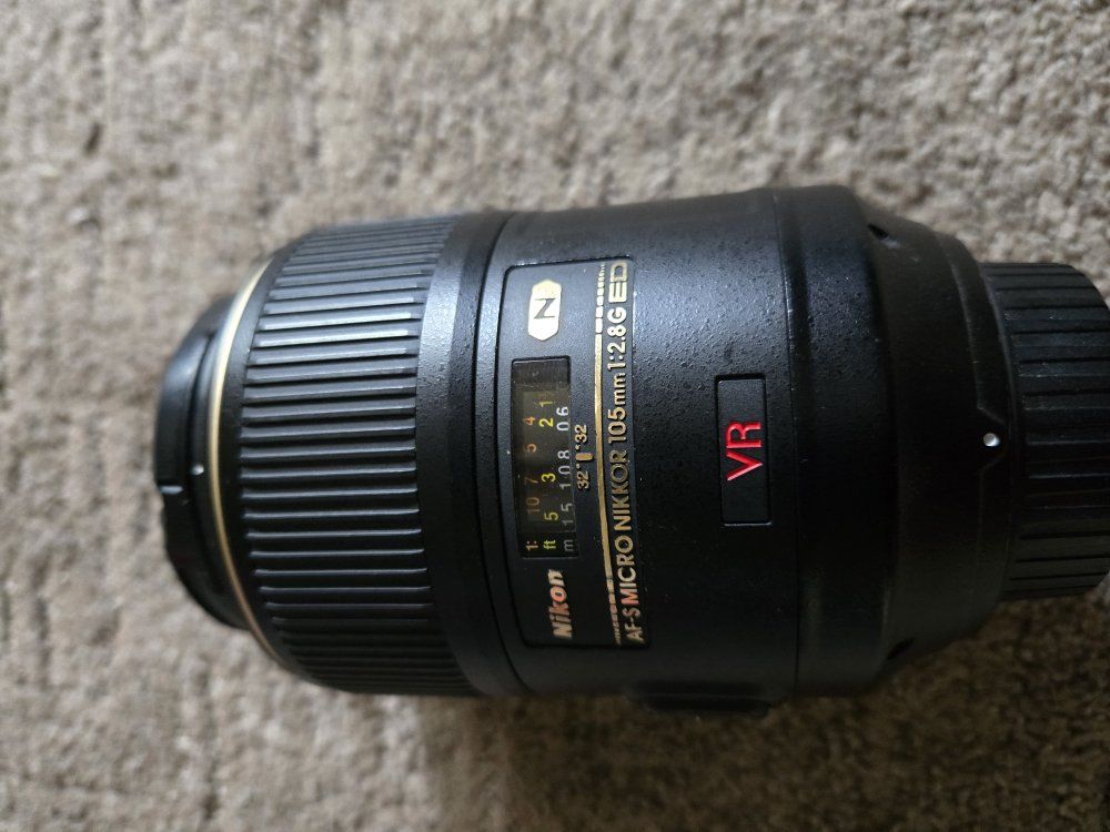 Nikon AF-S MICRO NIKKOR 105mm f2.8