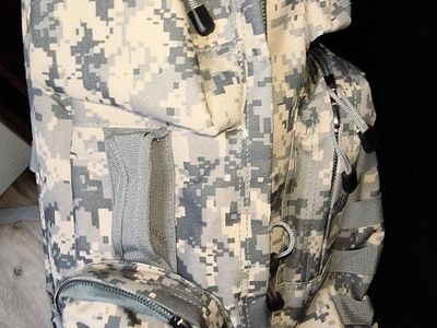 Celestron Digital Camo Backpack with Tripod & Accessory Bag - new