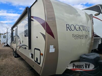 Used 2018 Forest River RV Rockwood Signature Ultra Lite 8310SS